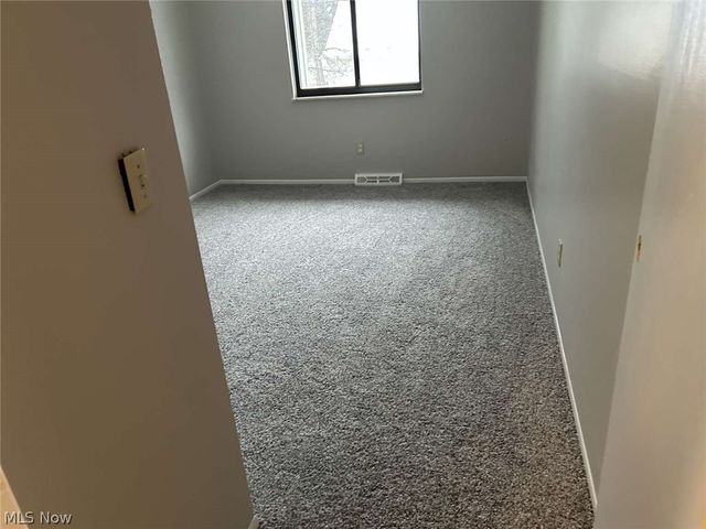 7153 N Jester Place A, Concord, OH 44077