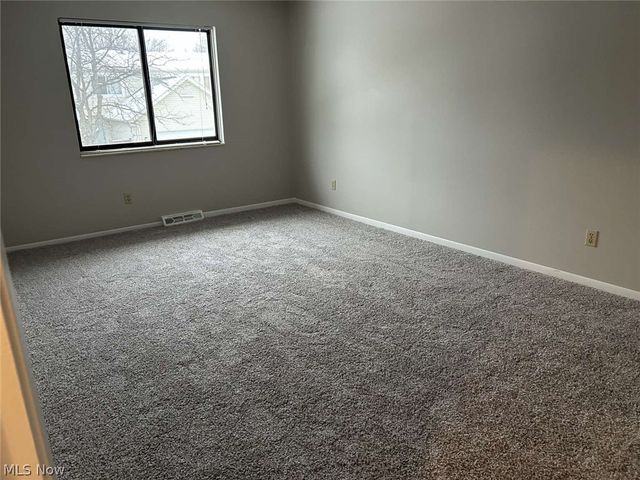 7153 N Jester Place A, Concord, OH 44077