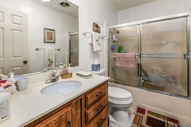 1171 Via Santa Paulo, Vista, CA 92081
