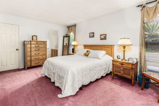 1171 Via Santa Paulo, Vista, CA 92081