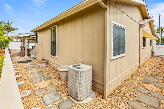 1171 Via Santa Paulo, Vista, CA 92081