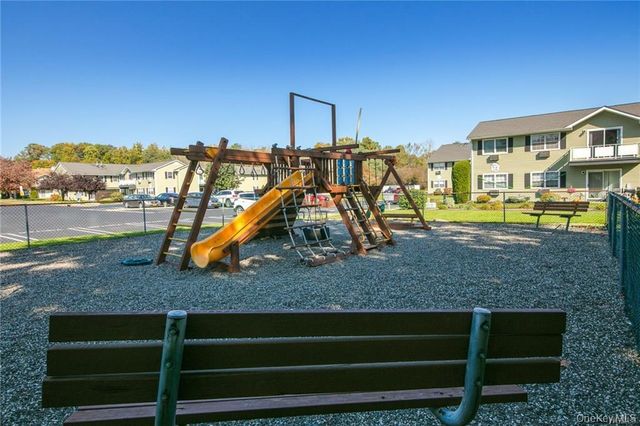 100 Hillside Drive F5, Middletown, NY 10941