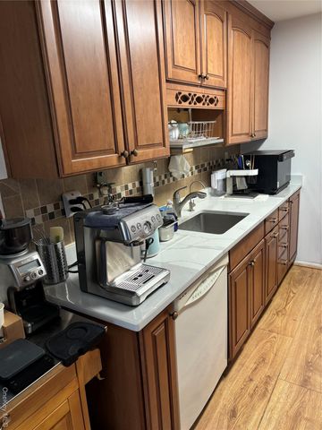 100 Hillside Drive F5, Middletown, NY 10941