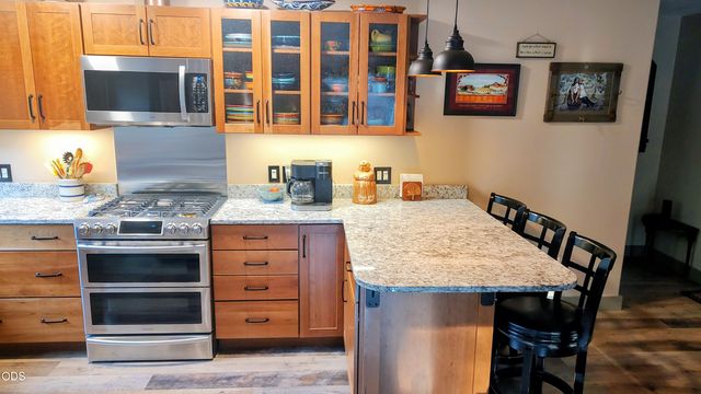 16191 Twin Drive, La Pine, OR 97739
