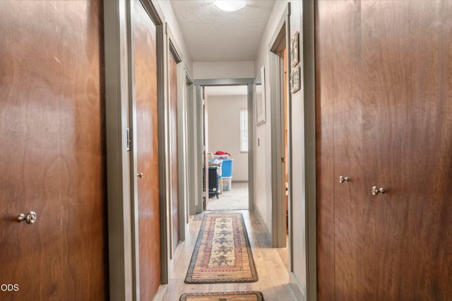 16191 Twin Drive, La Pine, OR 97739