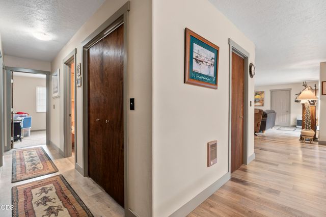 16191 Twin Drive, La Pine, OR 97739