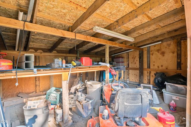 16191 Twin Drive, La Pine, OR 97739