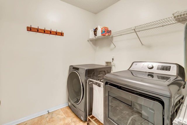 1885 Paddy Place, Charleston, SC 29407