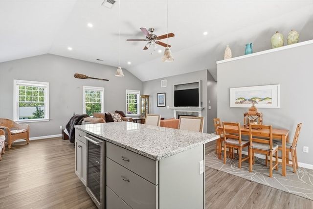 202 Quaker Rd, Falmouth, MA 02540