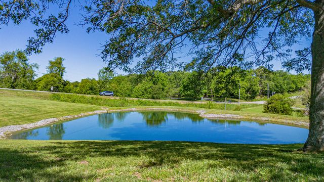 2331 US-60, Marion, KY 42064