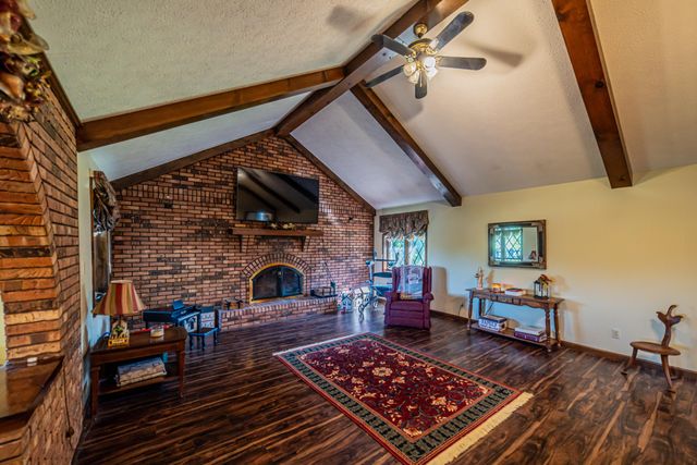 2331 US-60, Marion, KY 42064