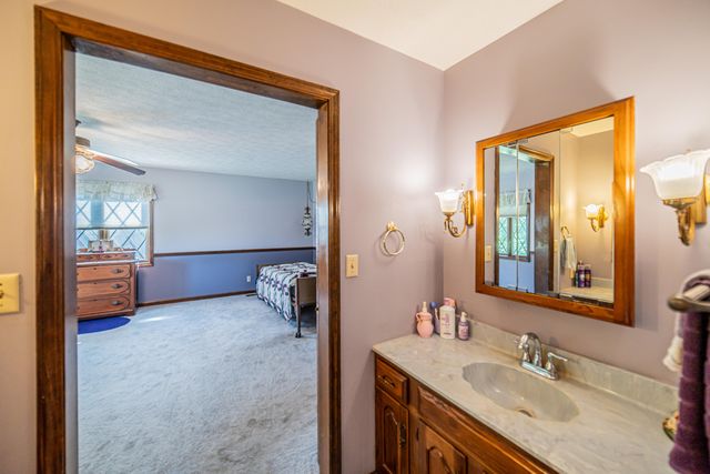 2331 US-60, Marion, KY 42064