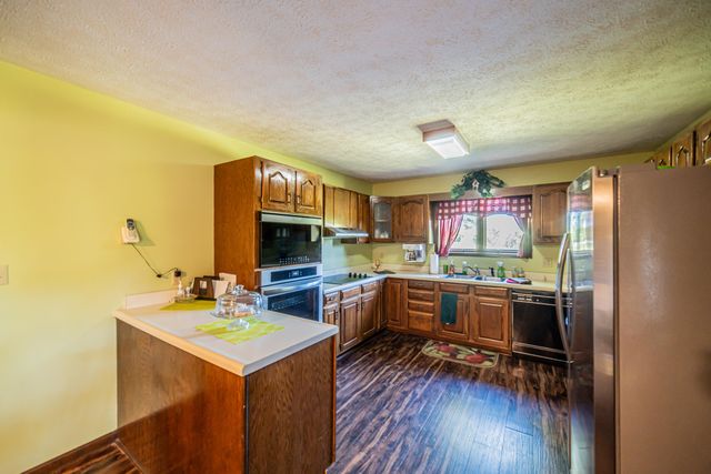 2331 US-60, Marion, KY 42064