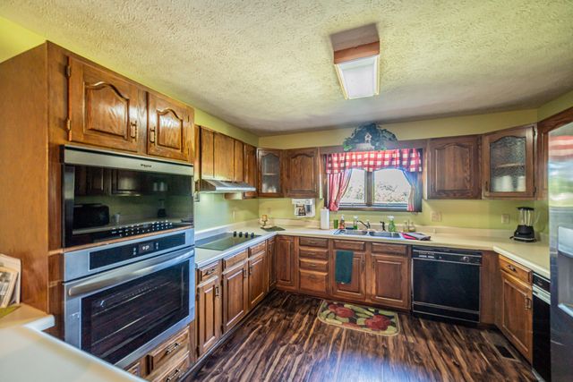 2331 US-60, Marion, KY 42064