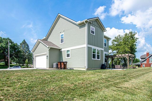 2621 Central Avenue, Middletown, OH 45044