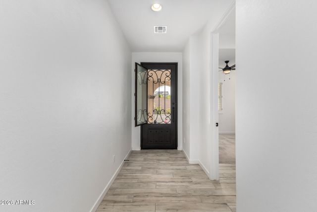 5632 E SANDIA Street, Mesa, AZ 85215