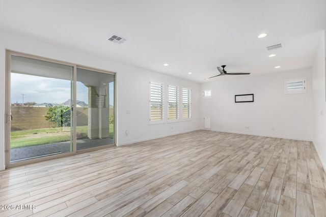 5632 E SANDIA Street, Mesa, AZ 85215