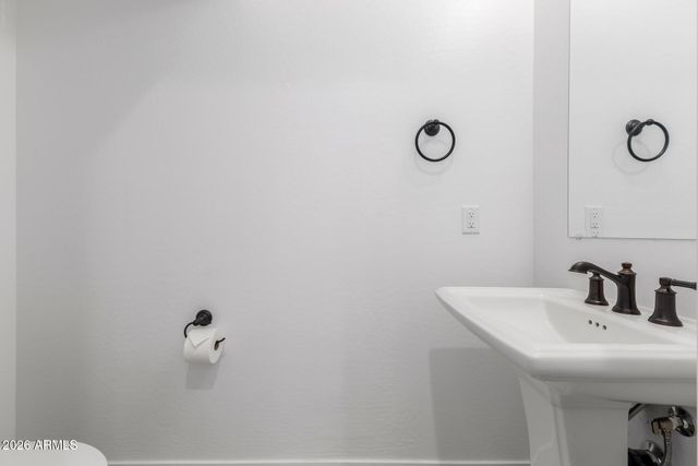 5632 E SANDIA Street, Mesa, AZ 85215