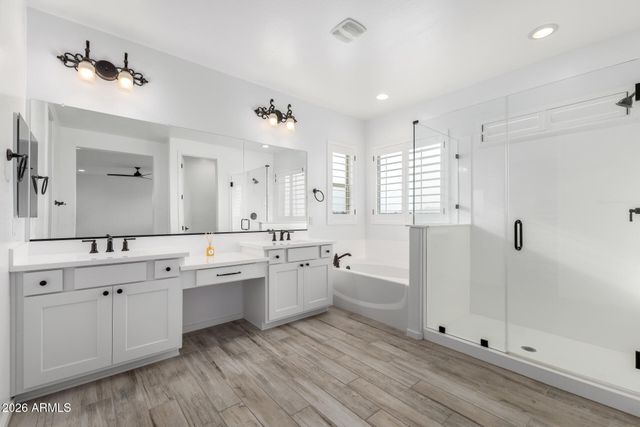 5632 E SANDIA Street, Mesa, AZ 85215