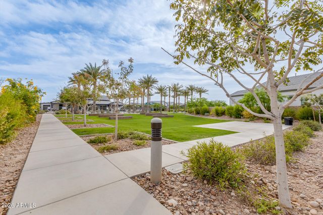 5632 E SANDIA Street, Mesa, AZ 85215