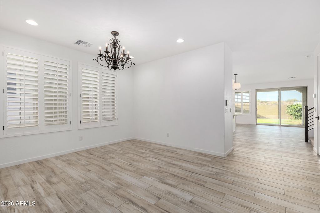 Image 16 of property listing at 5632 E SANDIA Street, Mesa, AZ 85215