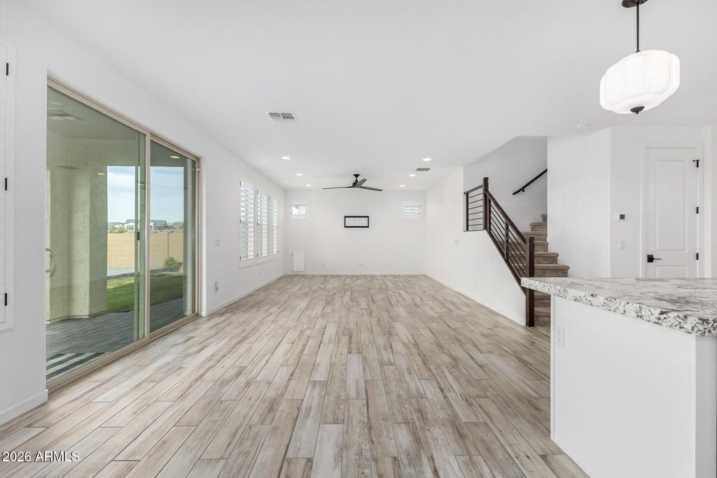 Image 23 of property listing at 5632 E SANDIA Street, Mesa, AZ 85215