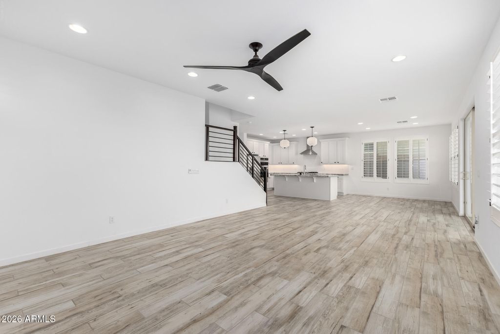 Image 26 of property listing at 5632 E SANDIA Street, Mesa, AZ 85215