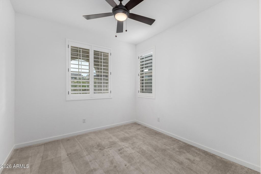 Image 27 of property listing at 5632 E SANDIA Street, Mesa, AZ 85215