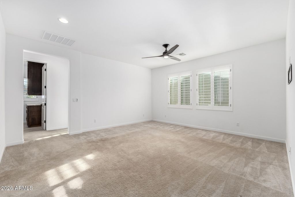 Image 31 of property listing at 5632 E SANDIA Street, Mesa, AZ 85215
