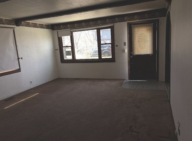 17053 Lorenz Avenue, Lansing, IL 60438