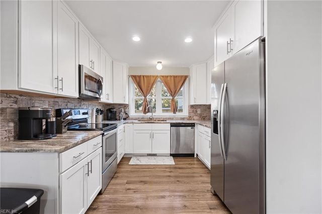 3581 Norland CIR, Norfolk, VA 23513