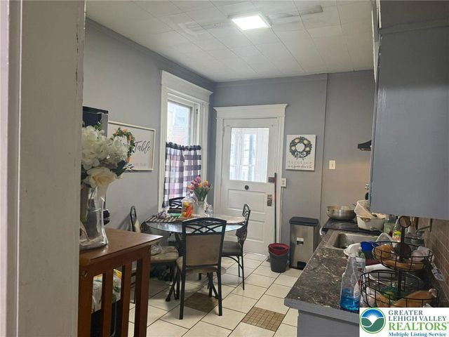 1641 West Turner Street APT 1, Allentown City, PA 18102