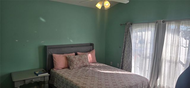 303 KNIGHTSBRIDGE CIRCLE, Davenport, FL 33896