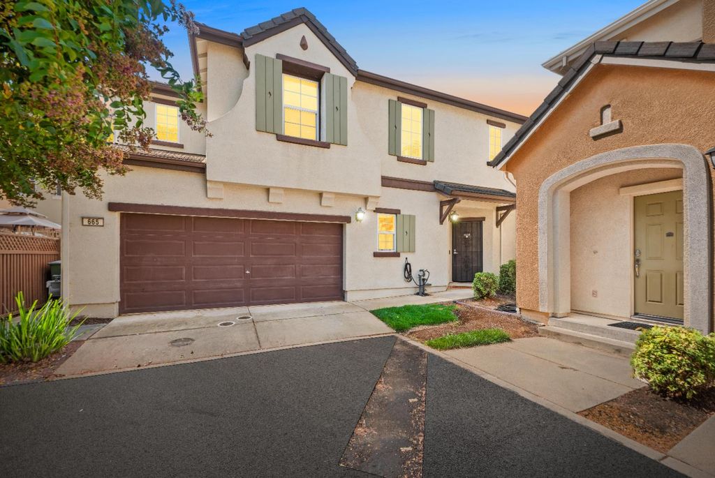 665 Equinox Loop, Lincoln, CA 95648