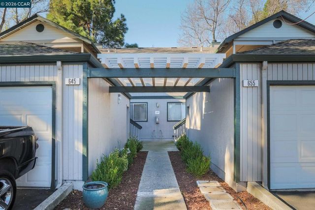 641 Chadwick Lane, Bay Point, CA 94565