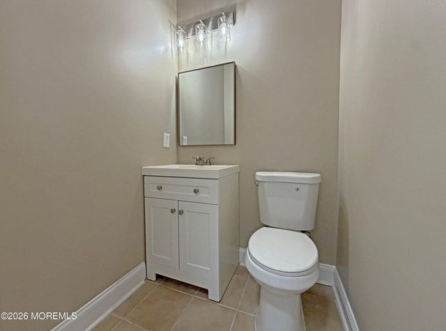 31 Skimmer Lane, Port Monmouth, NJ 07758