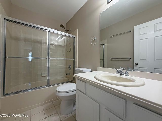 31 Skimmer Lane, Port Monmouth, NJ 07758