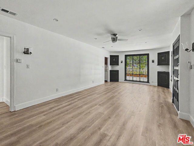 2139 Holly Drive, Los Angeles, CA 90068