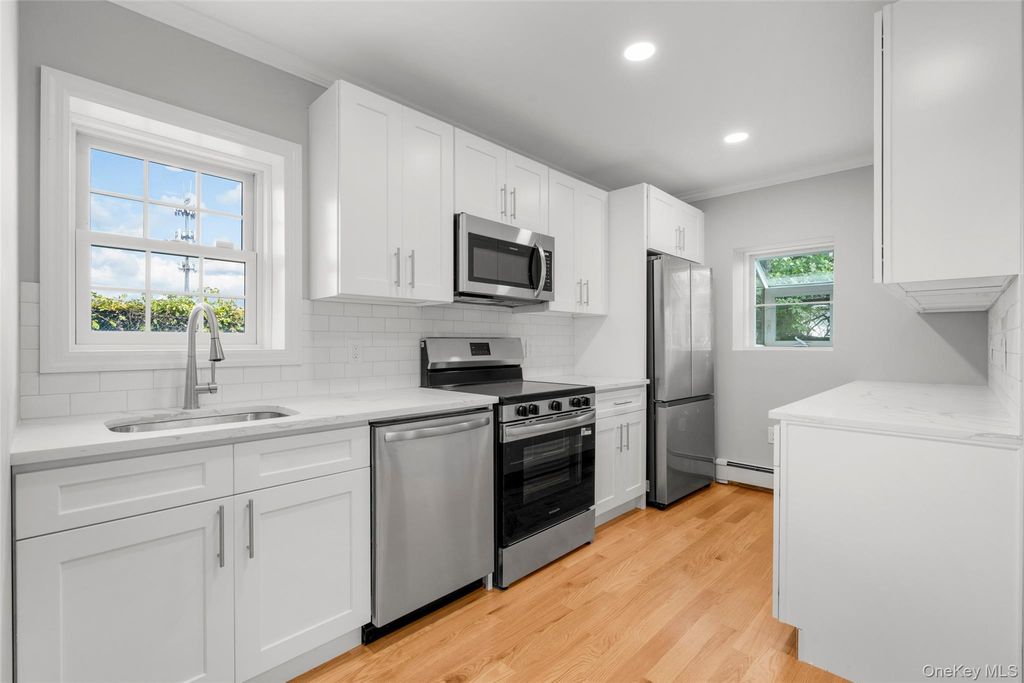 30 AKA 79 Cerone Avenue, Yonkers, NY 10704 — photo 2