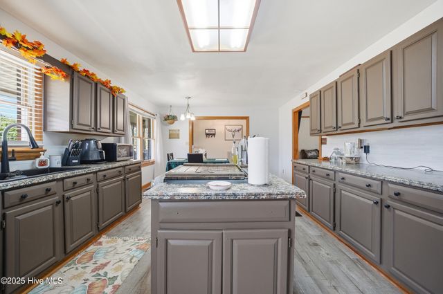 1801 Vine Street, Elizabeth City, NC 27909