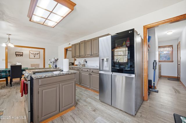 1801 Vine Street, Elizabeth City, NC 27909