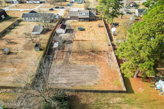 1801 Vine Street, Elizabeth City, NC 27909