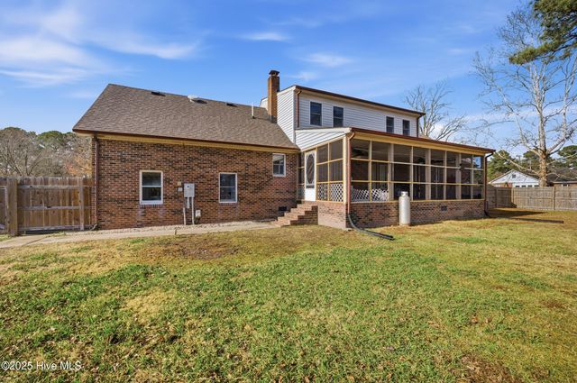 1801 Vine Street, Elizabeth City, NC 27909