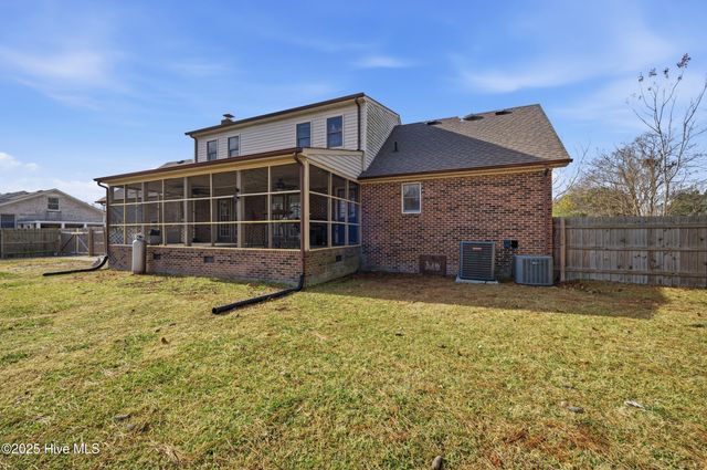 1801 Vine Street, Elizabeth City, NC 27909