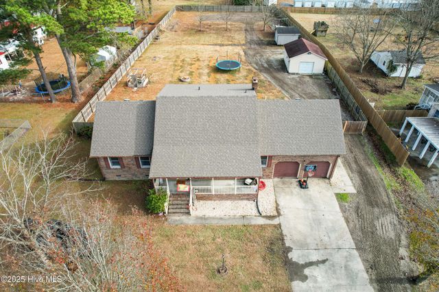 1801 Vine Street, Elizabeth City, NC 27909