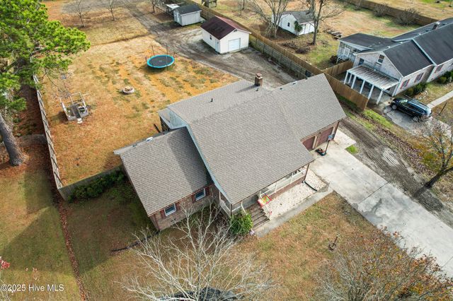 1801 Vine Street, Elizabeth City, NC 27909