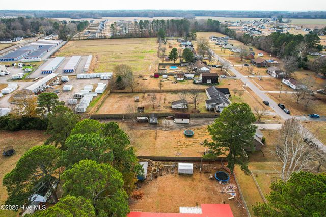 1801 Vine Street, Elizabeth City, NC 27909