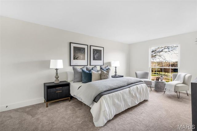 1530 Bedford Forge Court 14, Chesterfield, MO 63017