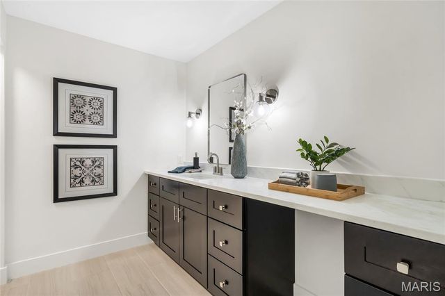 1530 Bedford Forge Court 14, Chesterfield, MO 63017