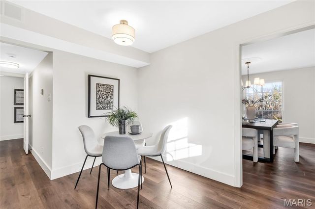 1530 Bedford Forge Court 14, Chesterfield, MO 63017